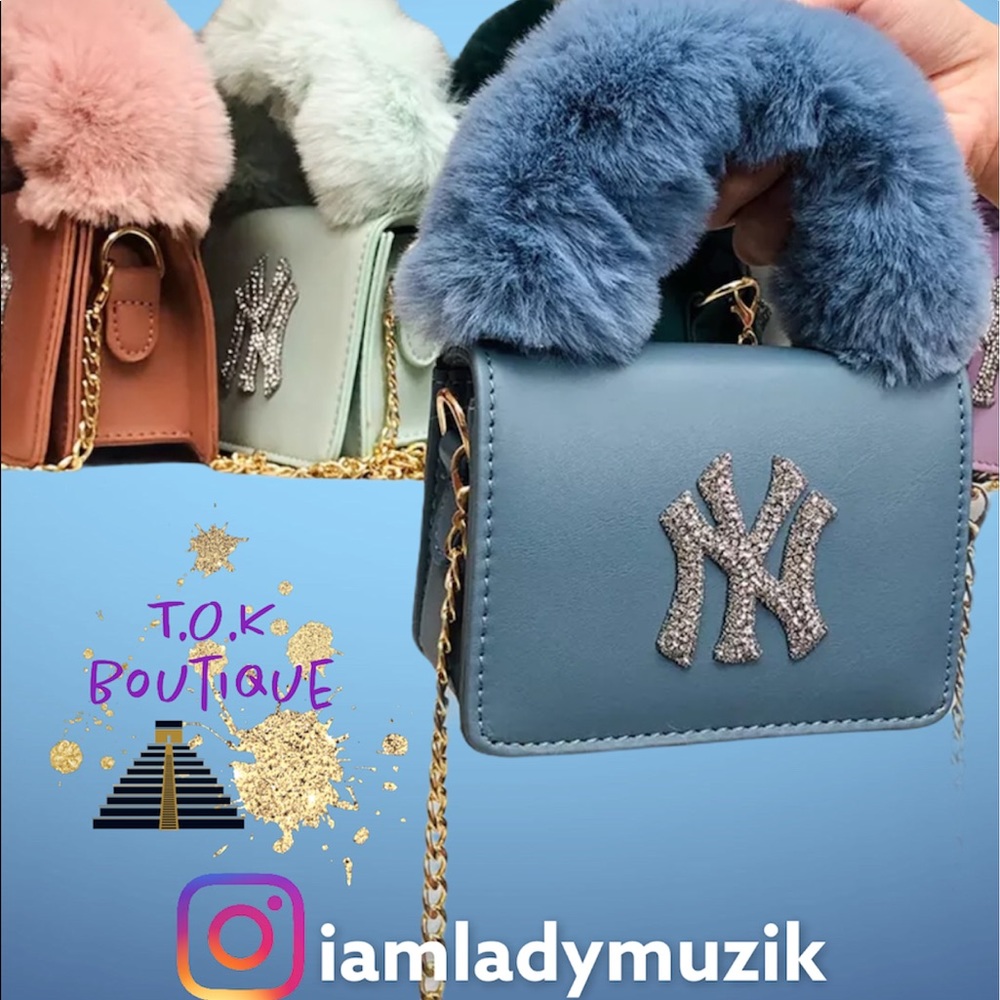 Furry Purse Women’s Handbags